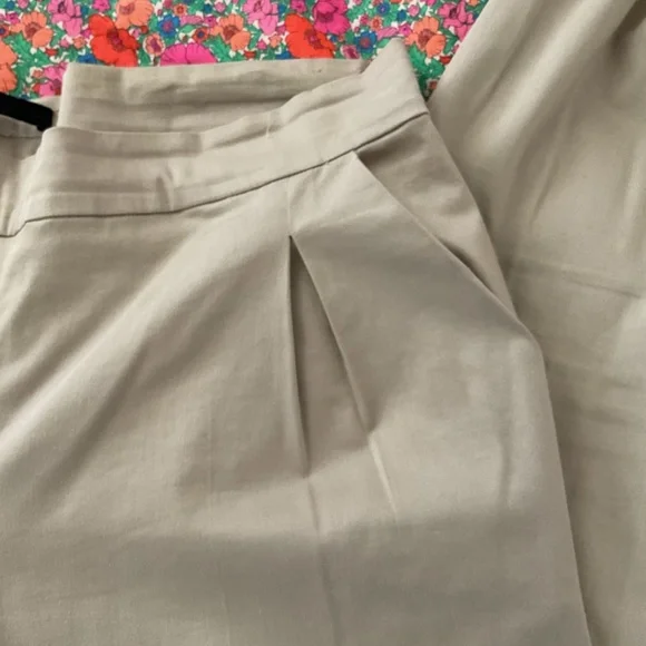 The Row Pull On Pants M - Picture 2 of 9